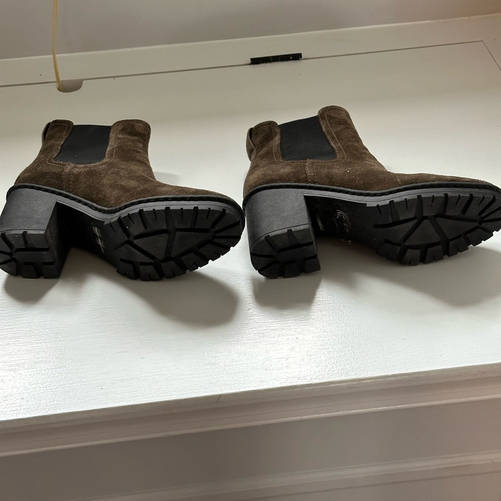 Vince suede bootie - Picture 2 of 5